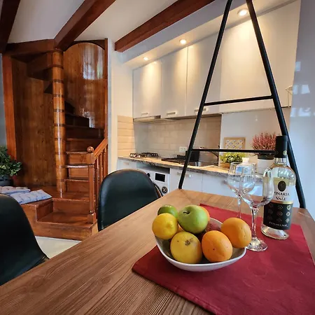 Apartment The-point Lovely In Center Of Bucharest