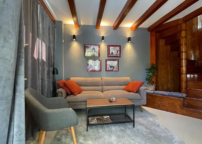 Apartman The-point Lovely In Center Of