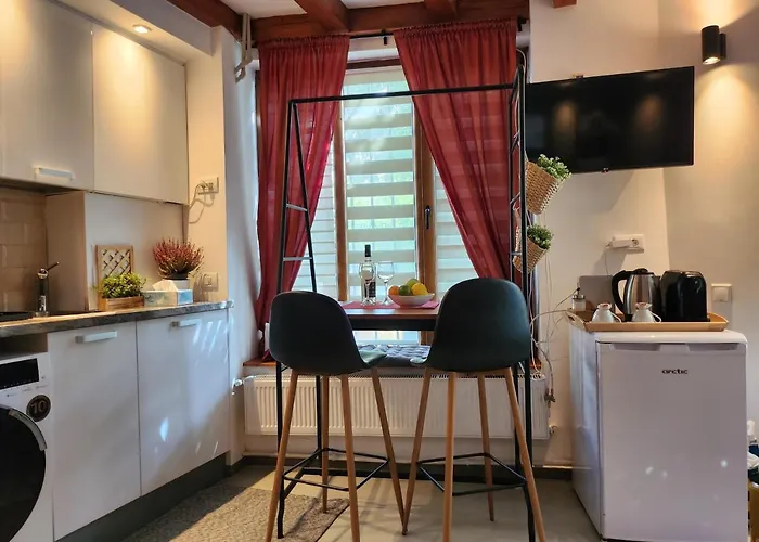 The-point Lovely In Center Of